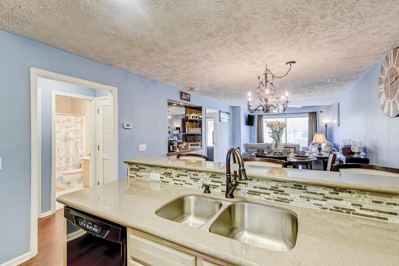 Coastal Compass Apartment Миртъл Бийч Екстериор снимка